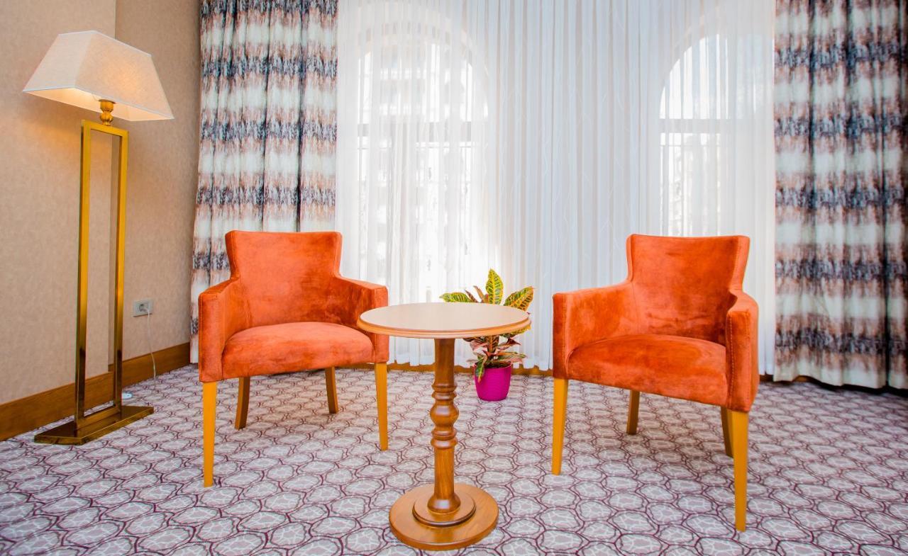 Madison Hotel באקו מראה חיצוני תמונה