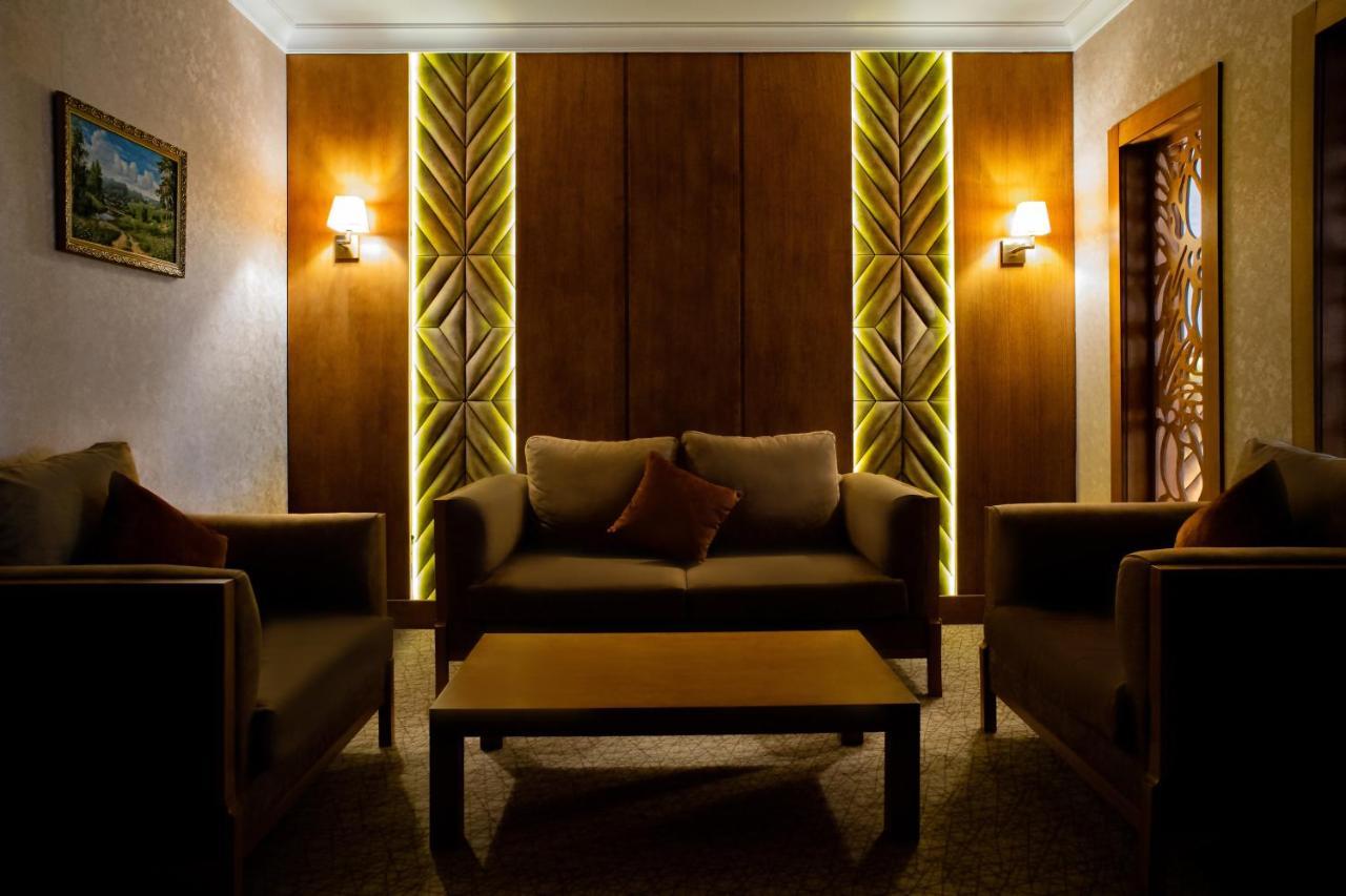 Madison Hotel באקו מראה חיצוני תמונה
