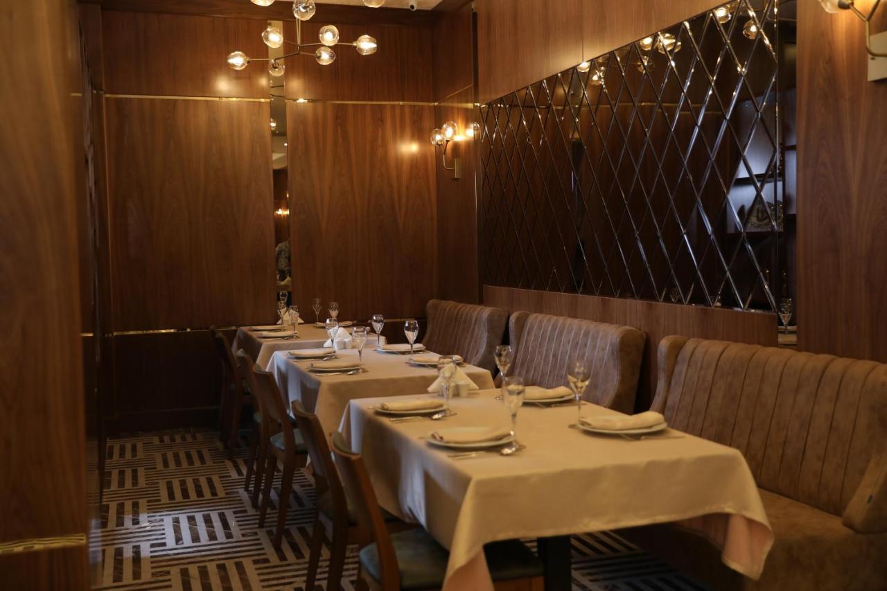 Madison Hotel באקו מראה חיצוני תמונה